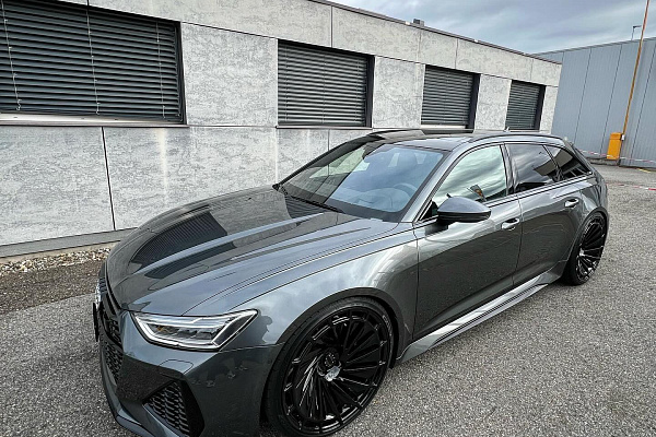Фото дисков Radi8 R807 Черный глянец на Audi A/RS 6 (C8)
