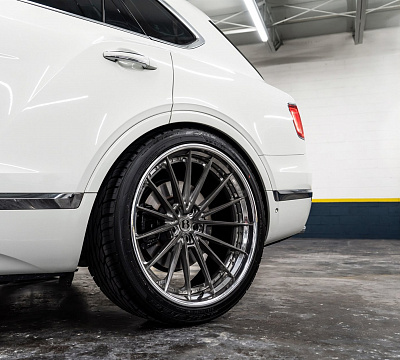 Фото дисков Anrky AN39 на Bentley Bentayga