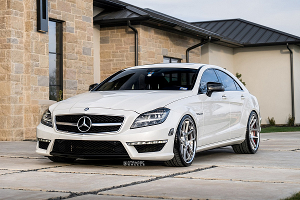 Фото дисков Strasse Wheels SM5 Deep Concave Глянцевый лак на Mercedes-Benz CLS (C218)