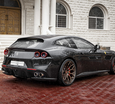 Фото дисков Vossen S17-01 на Ferrari GTC4Lusso