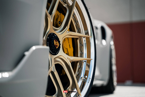 Фото дисков HRE S101SC Сатиновая шампань на Porsche 911 VIII