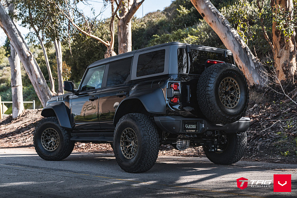 Фото дисков Vossen HFX-1 (6-Lug) Сатиновая бронза на Ford Bronco