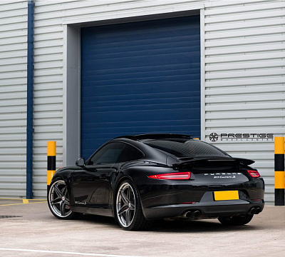 Фото дисков HRE S107 на Porsche 911 VII
