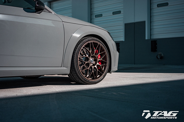Фото дисков HRE RC100 Сатиновая бронза на Audi TT (8S)