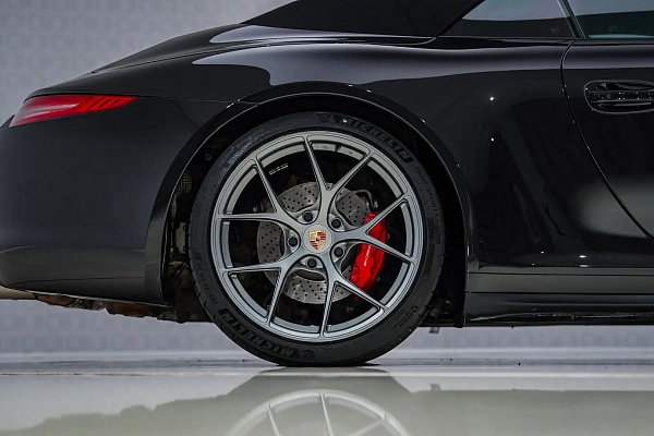 Фото дисков Bola FP2 Сатиновый графит на Porsche 911 VII