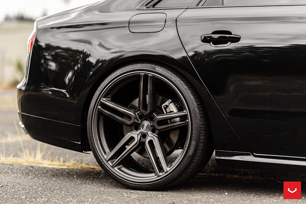 Фото дисков Vossen HF-1 Сатиновый графит на Audi A/S 8 (D4)