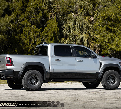 Фото дисков BC Forged TD01 на Ram 1500 V