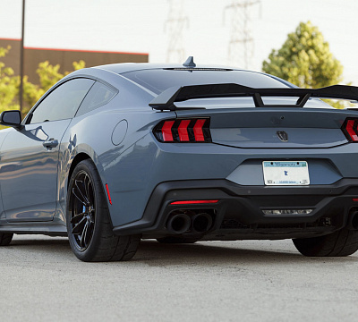 Фото дисков American Racing MACH FIVE на Ford Mustang VII