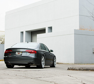 Фото дисков Vossen CV3 на Audi A/S 8 (D4)