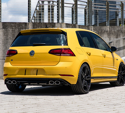 Фото дисков Vossen HF-1 на Volkswagen Golf VII