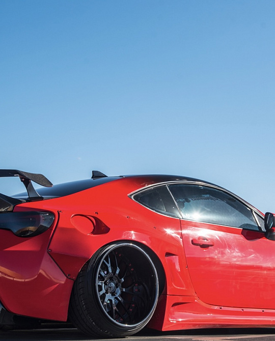 Фото дисков SV70 Черный глянец на Subaru BRZ I