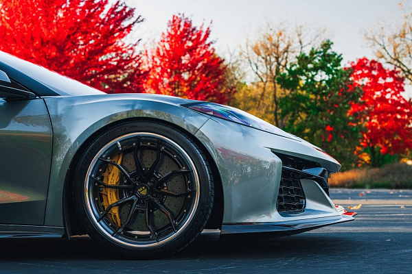Фото дисков Anrky AN31 Черный глянец на Chevrolet Corvette C8