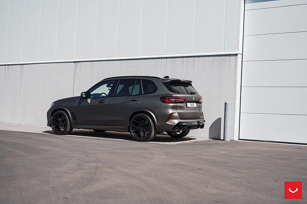 Фото дисков Vossen HF-5 Черный сатин на BMW X5/X5 M (G05/G18/F95)