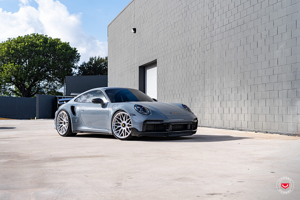 Porsche 992