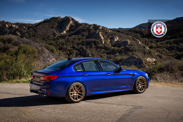 Фото дисков HRE RC104 Сатиновое золото на BMW 5/M5 (G30/F90)