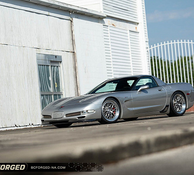 Фото дисков BC Forged LE81 // MLE81 на Chevrolet Corvette C5