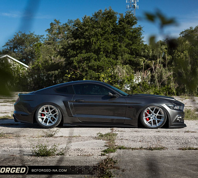 Фото дисков BC Forged HCS02 на Ford Mustang VI