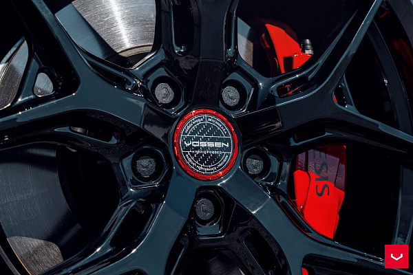Фото дисков Vossen HF-5 Черный глянец на Genesis G70