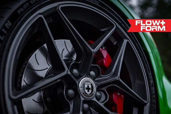 Фото дисков HRE FF11 Глянцевый темный лак на Audi A/S/RS 3 (8V)