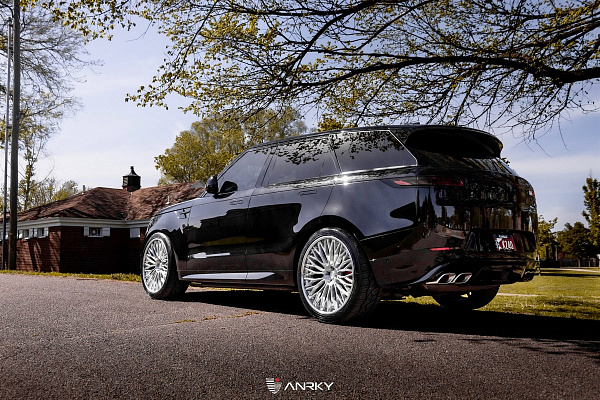 Фото дисков Anrky RF-340 Глянцевый лак на Range Rover Sport III