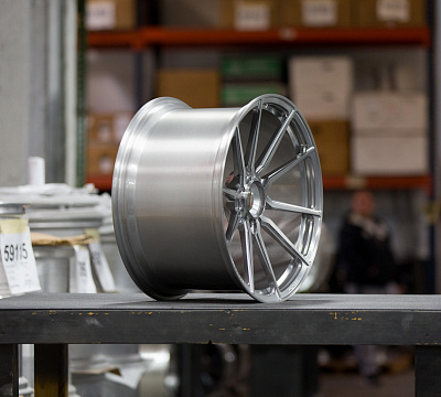 Vossen M-X2