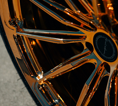 Фото дисков Brixton Forged R11-RS на Ferrari F8