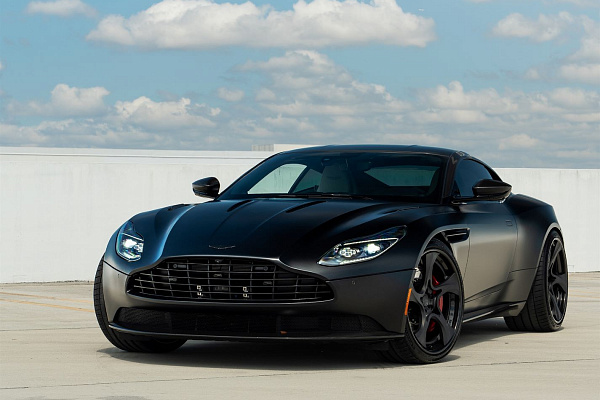 Фото дисков Anrky XR-305 Сатиновый графит на Aston Martin DB11