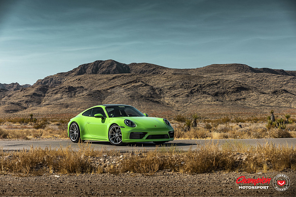 Фото дисков Vossen RS92 Полированный лак на Porsche 911 VIII