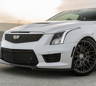 Фото дисков HRE 300M на Cadillac ATS