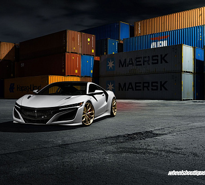Фото дисков HRE P201 на Acura NSX II