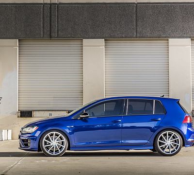 Фото дисков Vossen CVT на Volkswagen Golf VII
