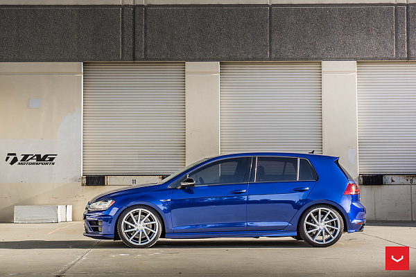 Фото дисков Vossen CVT Серебро на Volkswagen Golf VII