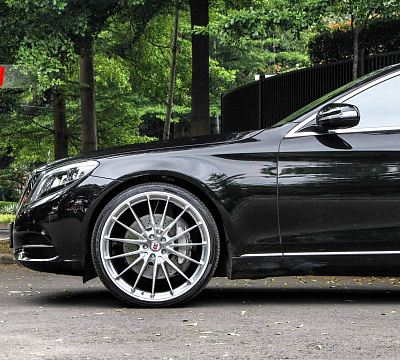 Фото дисков HRE P103 на Mercedes-Benz S-Class (W222, C217)
