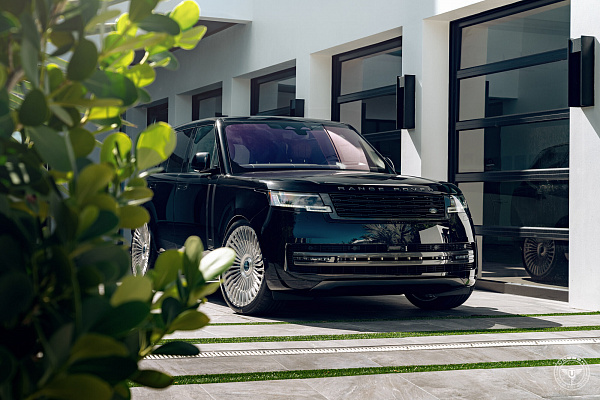 Фото дисков Vossen UV-5 Глянцевый лак на Range Rover V