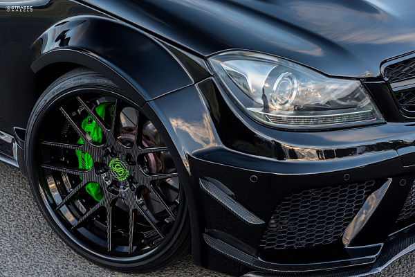 Фото дисков Strasse Wheels SM7 Deep Concave FS Другой цвет на Mercedes-Benz C-Class (W204)