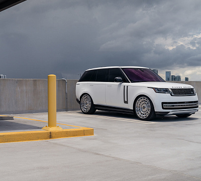 Фото дисков Vossen LC3-12 на Land Rover Range Rover V