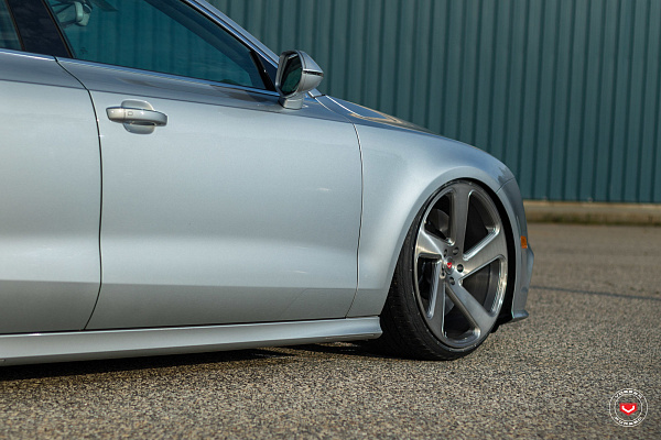 Фото дисков Vossen CG-210T Глянцевый лак на Audi A/RS 7 (4G)