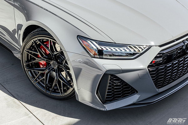Фото дисков 1886 Wheels G009 Черный глянец на Audi A/RS 6 (C8)