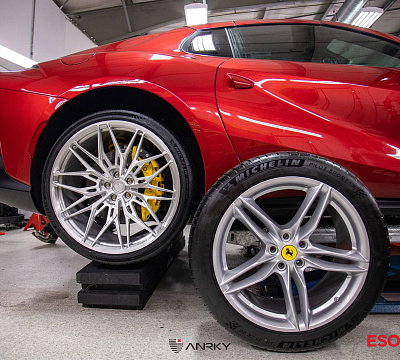 Фото дисков Anrky S1-X1 на Ferrari 812