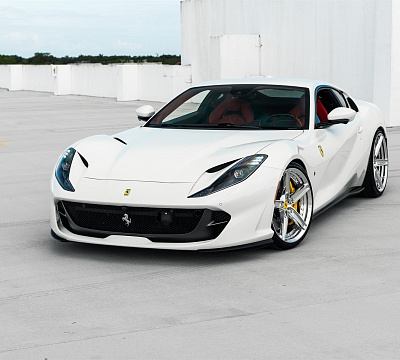 Фото дисков Anrky AN25 на Ferrari 812
