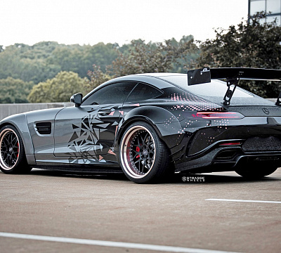Фото дисков Strasse Wheels SV8 Performance на Mercedes-Benz AMG GT I