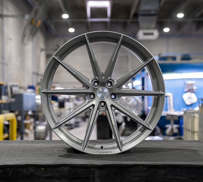 Vossen HFX-2 (5-Lug)