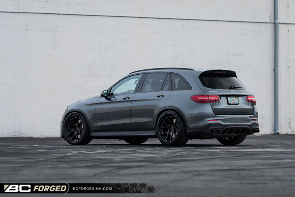Фото дисков BC Forged HCS02 Черный матовый на Mercedes-Benz GLC (X253, C253)