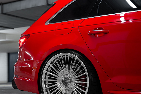 Фото дисков ST Wheels ST3 Полированный лак на Audi A/S/RS 4 (B9)