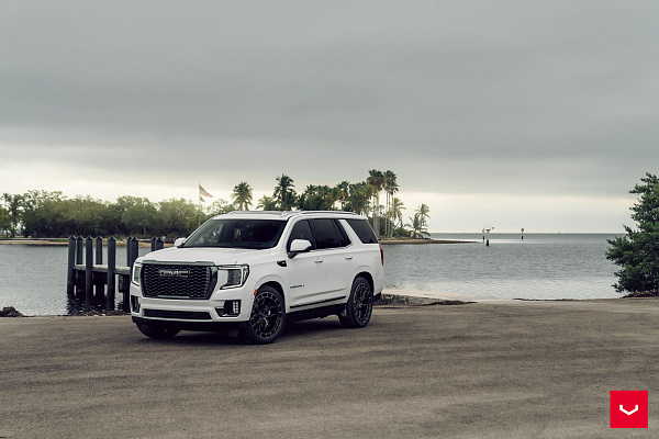 Фото дисков Vossen HFX-1 (6-Lug) Черный глянец на GMC Yukon V