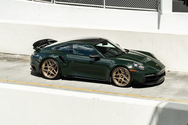 Фото дисков Anrky S3-X4 Глянцевое темное золото на Porsche 911 VIII