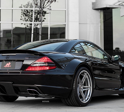Фото дисков Strasse Wheels SV2T Deep Concave FS на Mercedes-Benz SL (R231)