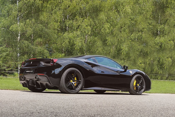 Фото дисков HRE P107 Черный сатин на Ferrari 488