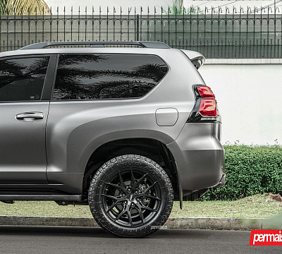 Фото дисков Vossen HF6-4 на Toyota Land Cruiser Prado 150