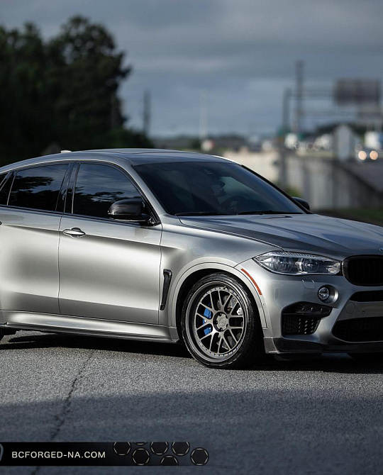 Фото дисков LE72 // MLE72 Матовый графит на BMW X6/X6 M (F16/F86)